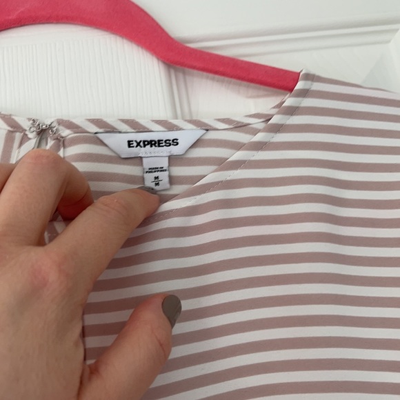 Express Blouse - Picture 3 of 4